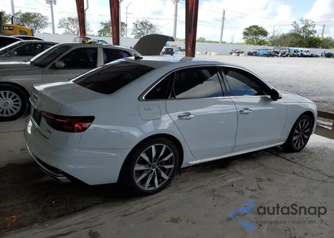 2021 Audi A4 Premium 40 z USA, uszkodzony, nr VIN WAUABAF42MN008640